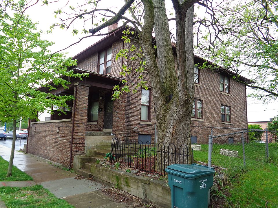 1st image of 10 N 18th St