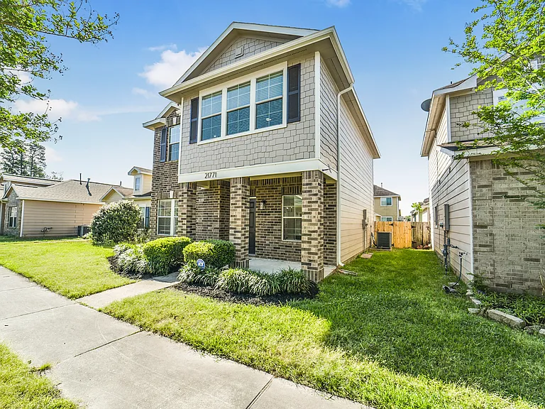 21771 Mossy Field Ln — Photo 33