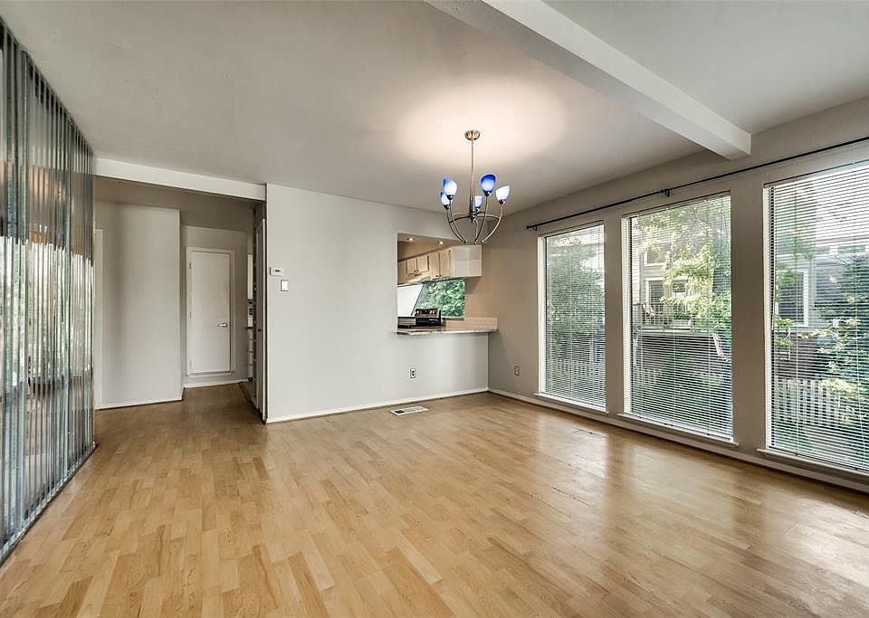 1st image of 6808 Eastridge Dr APT 20