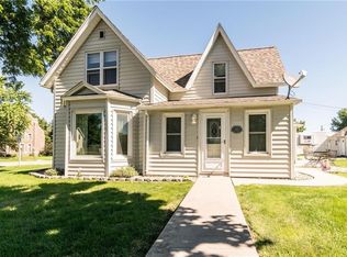 101 E Maple St, Roland, IA 50236