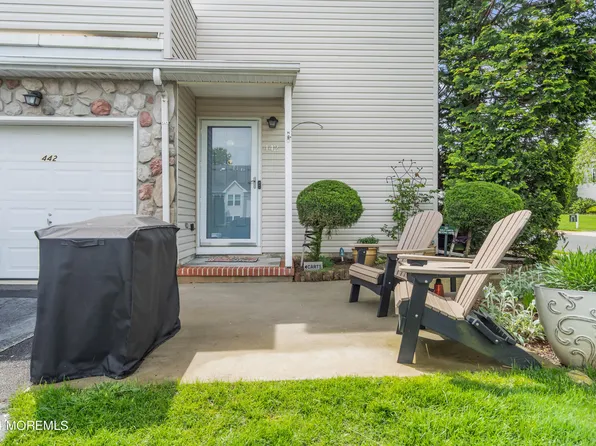 442 Deuce Drive, Wall, NJ 07719