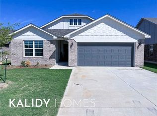 10721 NW 20th St, Yukon, OK 73099