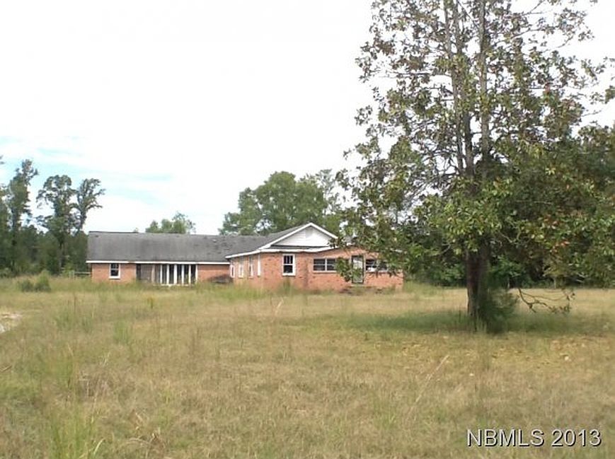 3222sqf Brick Ranch House