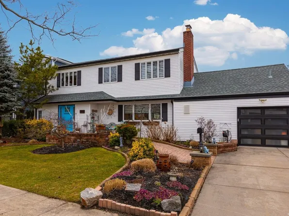 405 Little East Neck Road S, Babylon, NY 11702