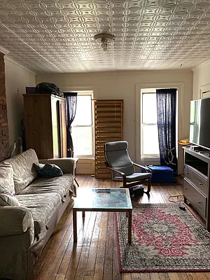 Rented by null | media 1