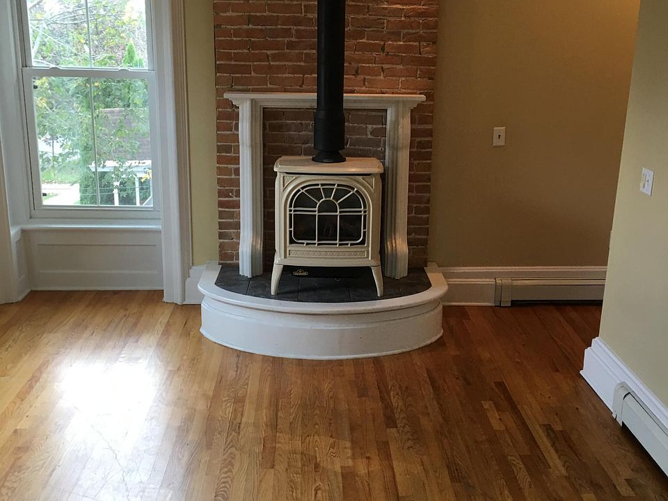 1st image of 65 Oswego St