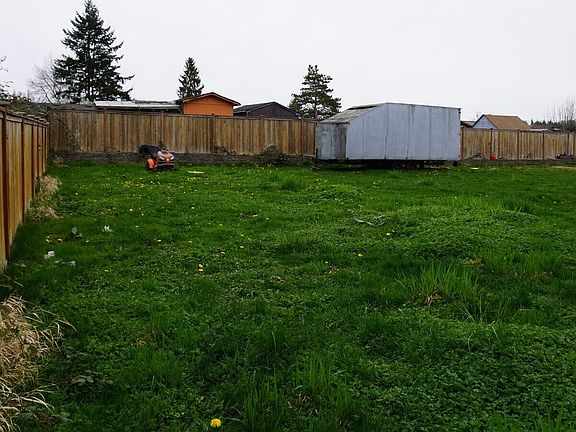 3rd image of 6030 57th Drive NE