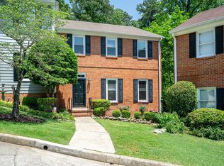 25 The Falls Dr, Vestavia, AL 35216