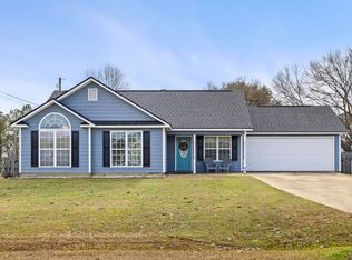 11 Lee Road 2148, Smiths Station, AL 36877