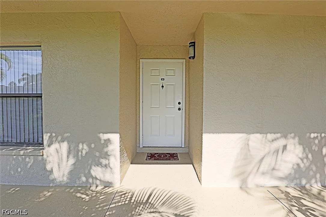 2 bed, 2.0 bath, 1121 sqft, $3,199 — Photo 3