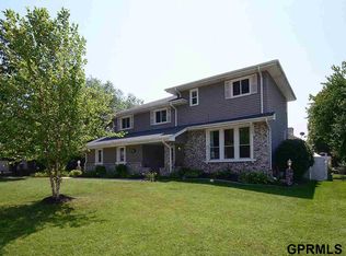 14805 Arbor St, Omaha, NE 68144