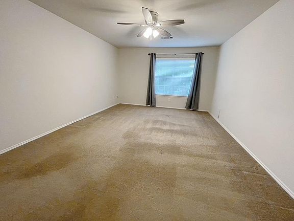 5th image of 3623 Clubview Dr