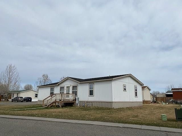 2nd image of 1 Bing St N