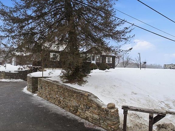 2nd image of 17 Green Barn Road