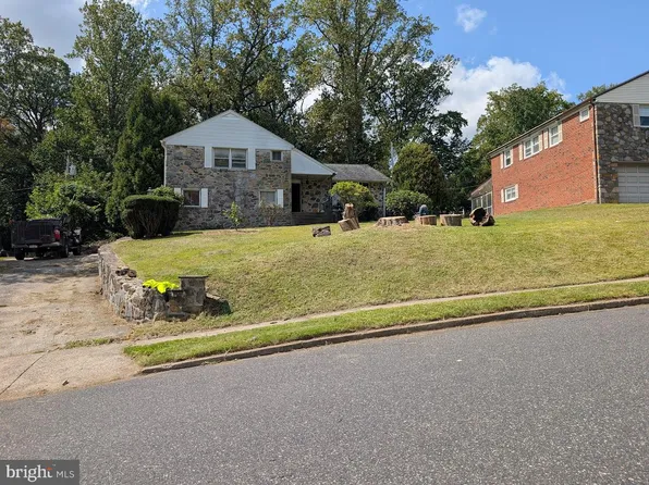 106 Bella Dr, Broomall, PA 19008