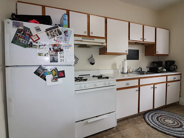 122 Babcock St #33 — Photo 8