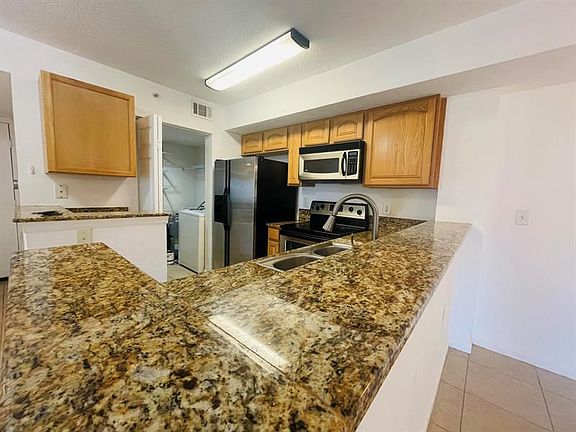 3rd image of 241 SW Palm Dr APT 104