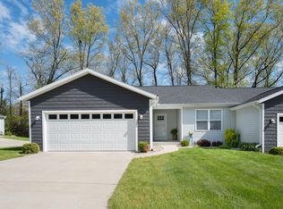 7190 Glendora Ln, Kalamazoo, MI 49009