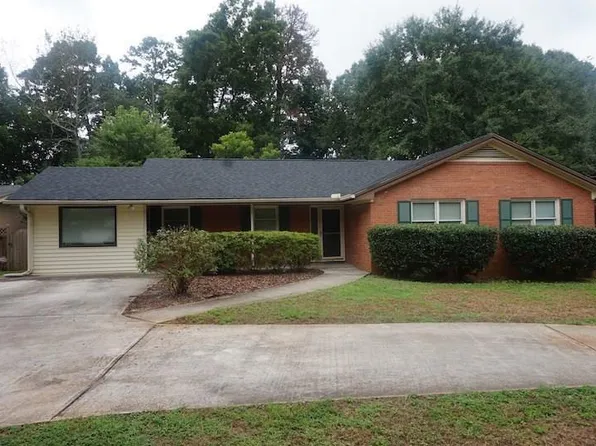 1403 Stephens Dr NE, Atlanta, GA 30329