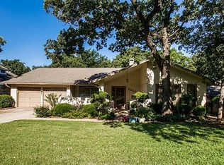 2220 Ridgedale Dr, Arlington, TX 76013