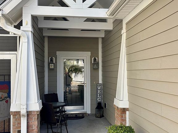 2nd image of 6244 Catalina Dr. #2213