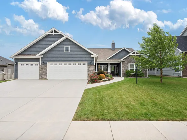 2062 Maple Leaf Dr, Kokomo, IN 46902