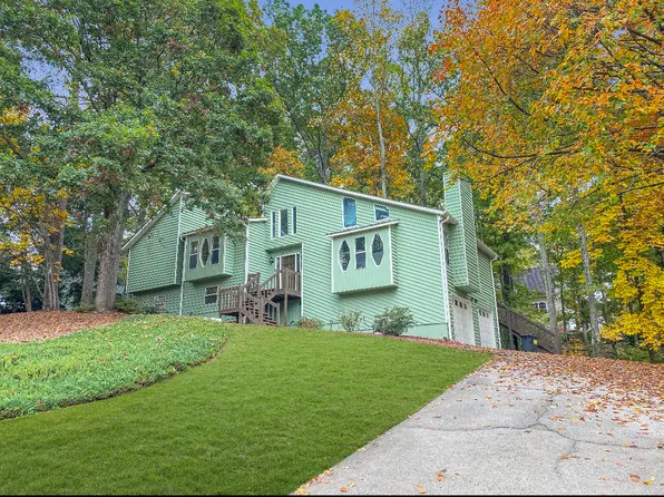 2136 Clementine Dr, Marietta, GA 30066