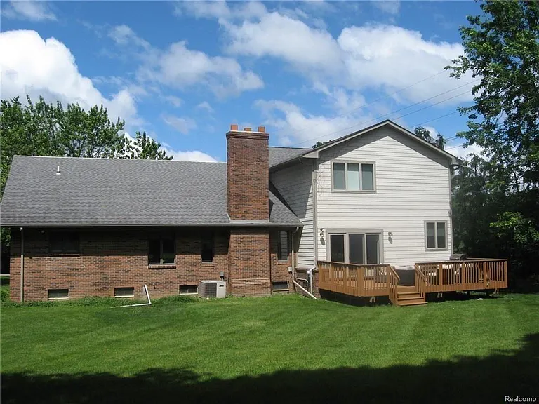 3905 E Newland Dr — Photo 25