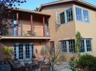 1089 Harrison St, Monterey, CA 93940