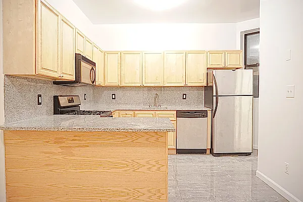 Rented by Compass | media 11