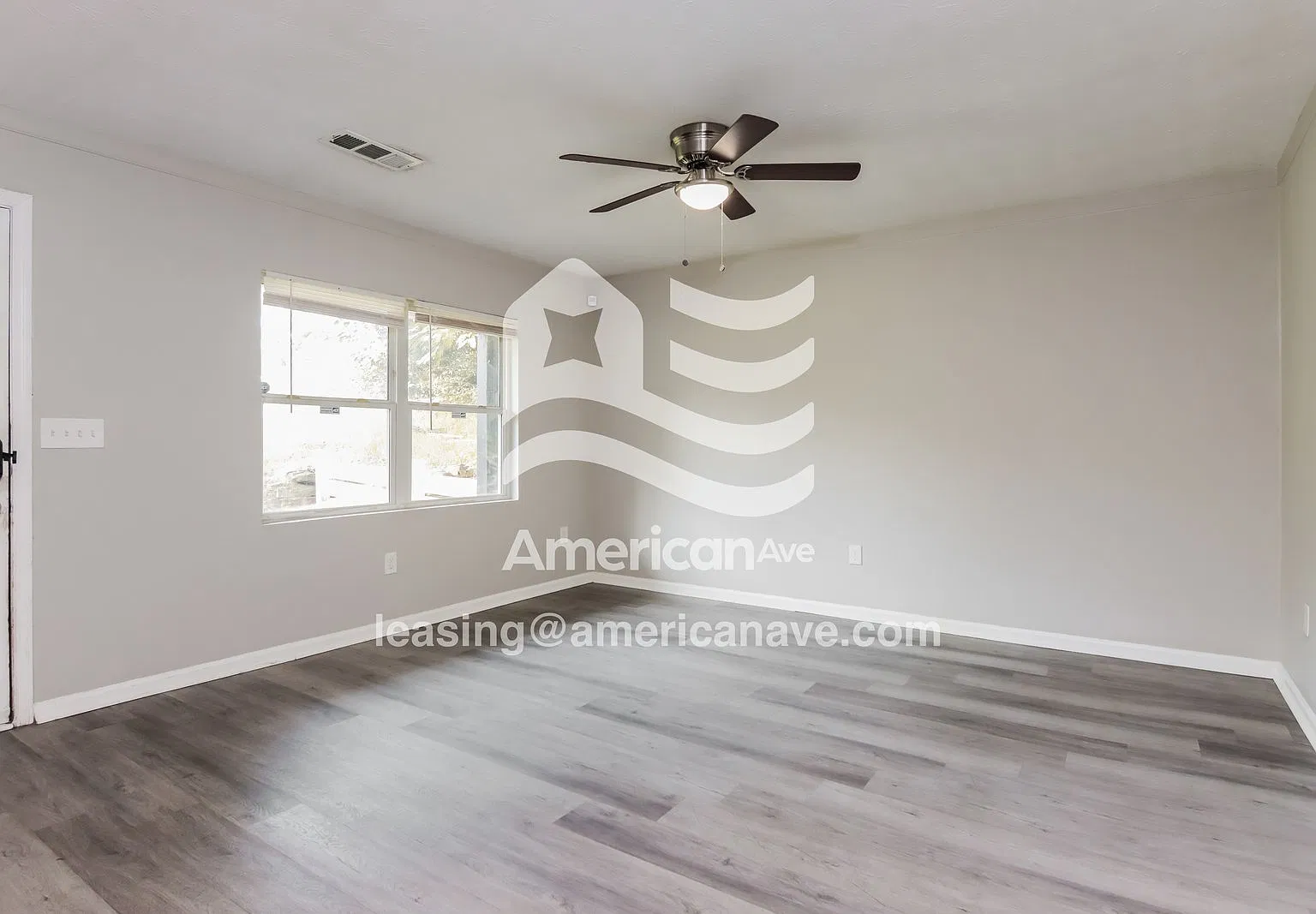 3 bed, 1.0 bath, 1070 sqft, $1,535 — Photo 3