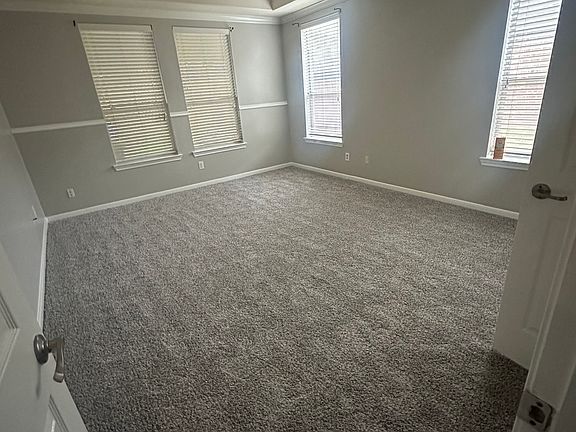 2nd image of 1739 Palmetto Park Dr
