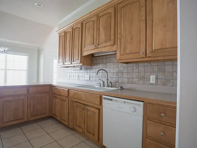 4112 Whithorn Way — Photo 5