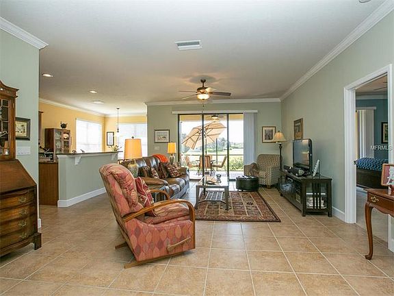 4th image of 20373 Pezzana Dr