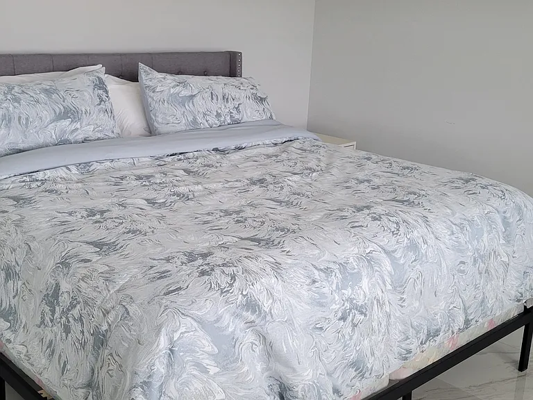 555 S Gulfstream Ave #1401 — Photo 8