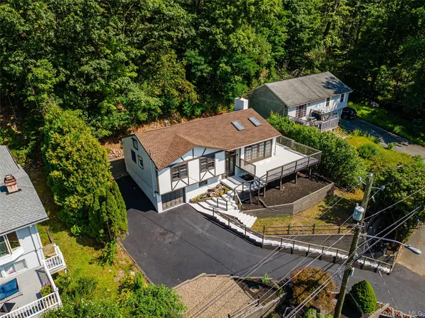 64 Edgemere Avenue, Greenwood Lake, NY 10925
