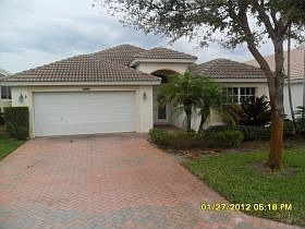 1st image of 12239 SE Plandome Dr