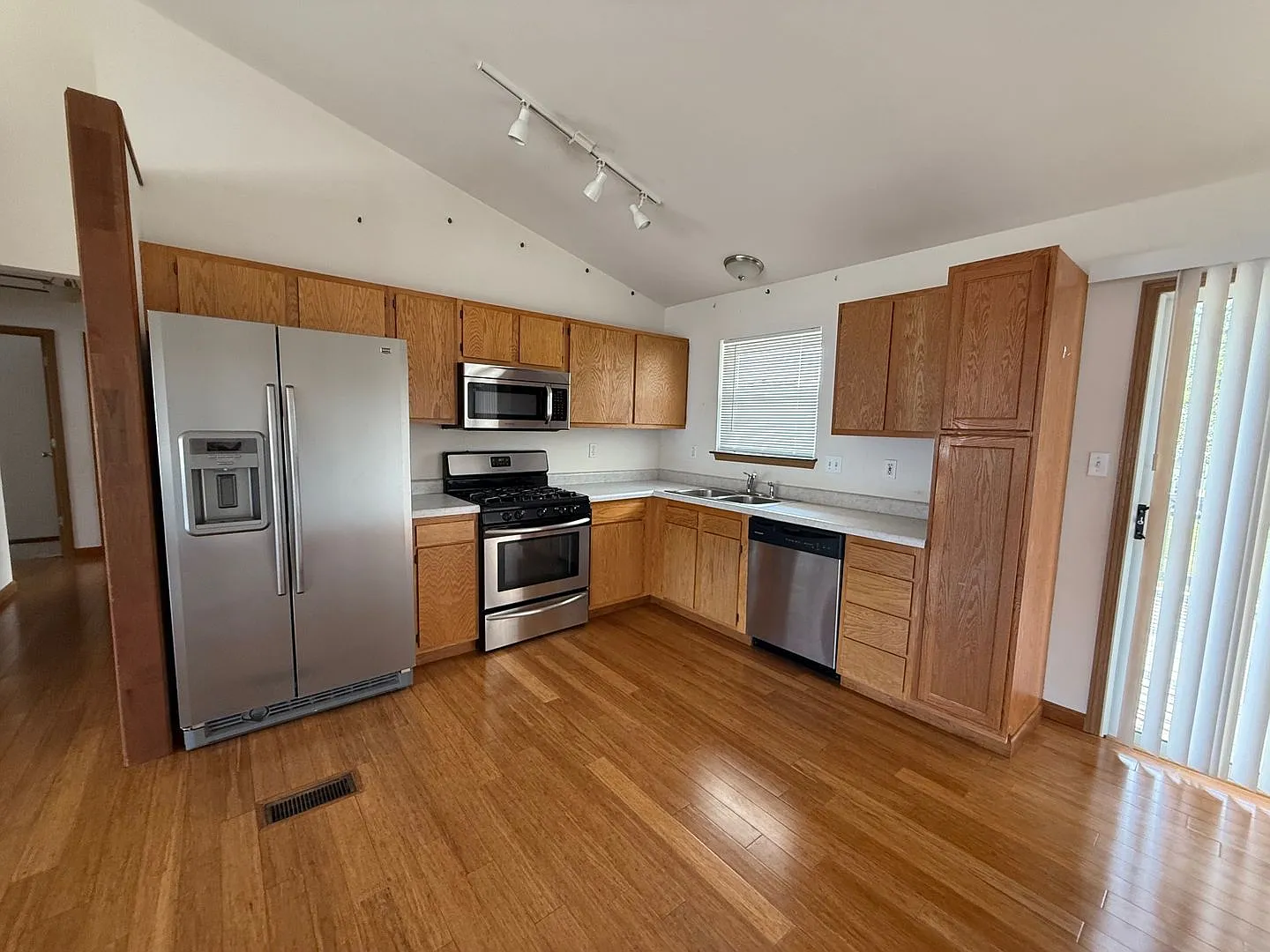 Great Rental Opportunity in Fox C-6 School District! — Photo 4