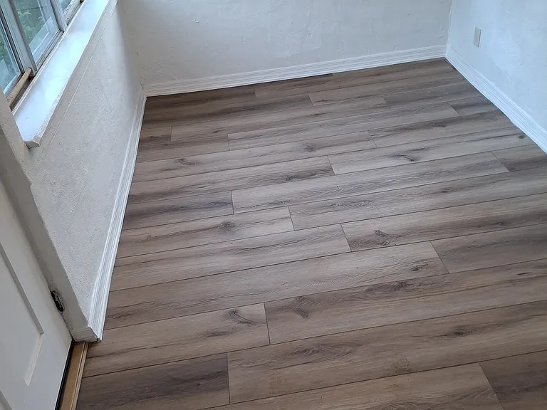 781 Macy Ave — Photo 3