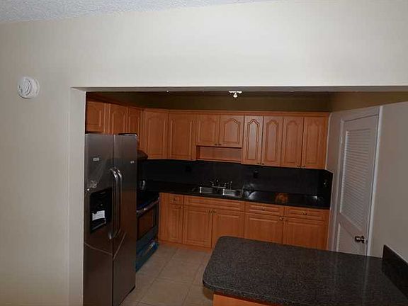 4th image of 12840 SW 43rd Dr #176-B