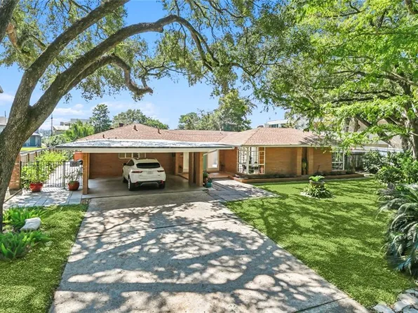 12 Park Island Dr, New Orleans, LA 70122