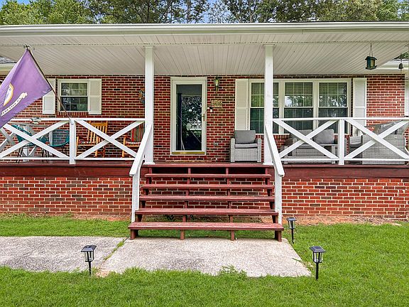 2nd image of 2025 Mount Pisgah Rd