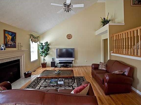 4th image of 2621 Jefferson Estate Ct