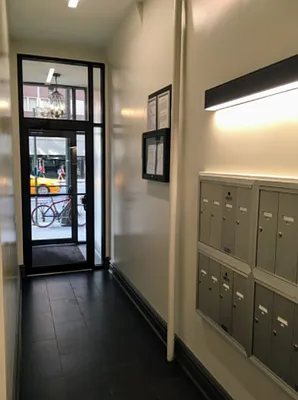 Rented by Compass | media 19