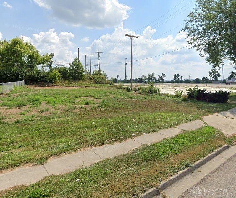 1st image of 3928 N Dixie Dr