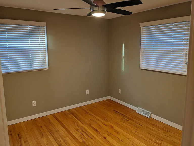 714 Pomona Rd — Photo 17
