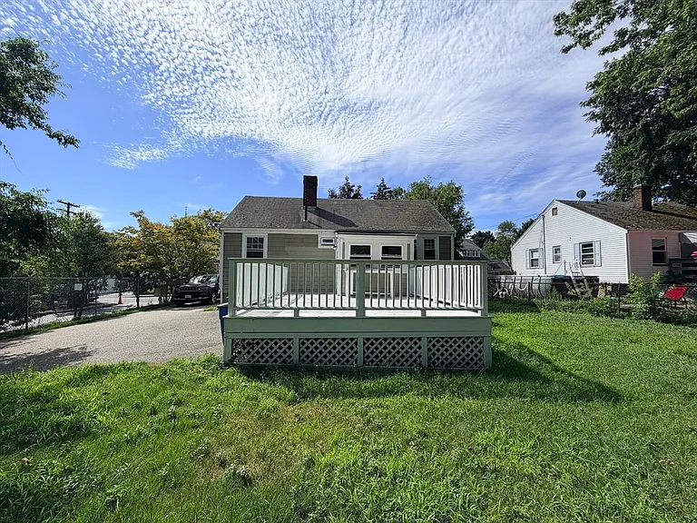 25 Brookside Rd — Photo 13