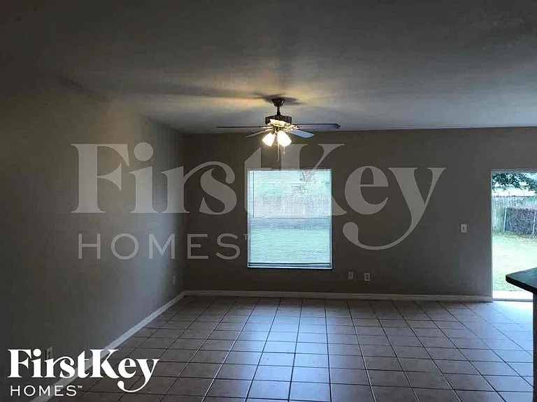 8235 Mossborger Ave — Photo 3