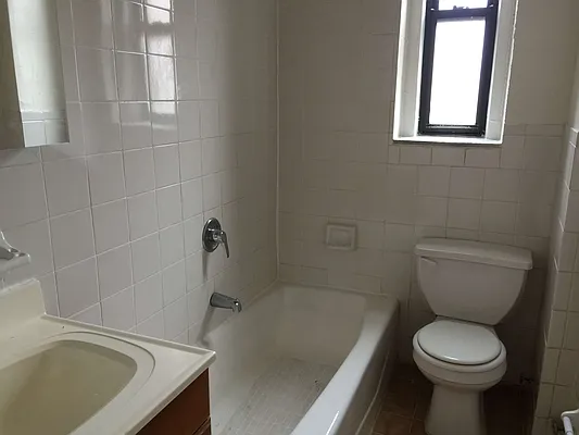 Rented by GPA Realty | media 33