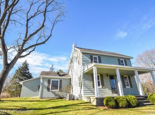9449 Denton Hill Rd, Fenton, MI 48430